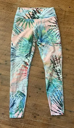 Fabletics tropical high impact cropped workout S leggings thumbnail 1
