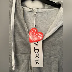 Wildfox Bridesmaid Women’s Grey Zip Up Hoodie Size Medium thumbnail 8