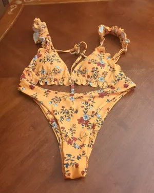 Zaful Bright Yellow  High Cut Bikini Set - Size 6 thumbnail 1