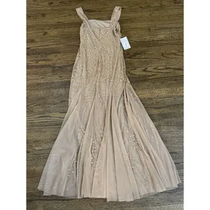 Pissarro Nights‎ Beaded Gown with Long Sleeve No Jacket Size 2 Cocktail Formal thumbnail 4