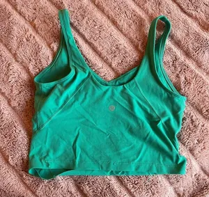 Lululemon Size 8 Align Tank and Black Biker Shorts thumbnail 5