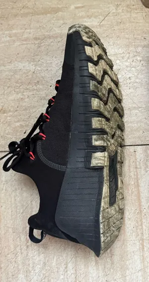 Nike Free Metcon 6 women’s black and Red thumbnail 1