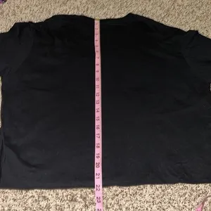 5/$30 🎈 Square Apple studios XL‎ anime eyes cropped top thumbnail 5