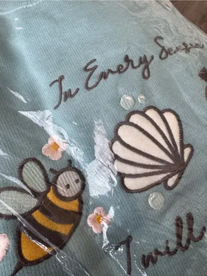 Love in Faith In Every Season I Will Praise Crewneck Sweatshirt Blue Bee Shell thumbnail 3