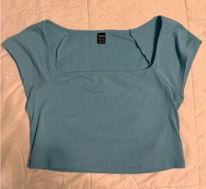 Shein Blue Crop Top thumbnail 1