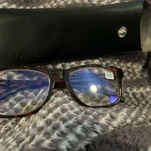 Blue light Blocking Glasses +2.00 with cover thumbnail 2