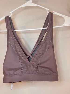 Victoria Sport Mauve Laser-Cut Crisscross Back Sports Bra M thumbnail 4