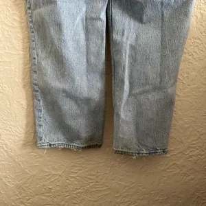 Abercrombie and Fitch Asymmetrical Fly 90s Straight Ultra High Rise Jeans SHORT thumbnail 5