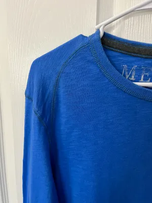 American Eagle Size Medium Blue Long Sleeve Top thumbnail 4