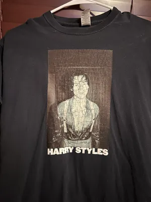 Harry Styles shirt thumbnail 2