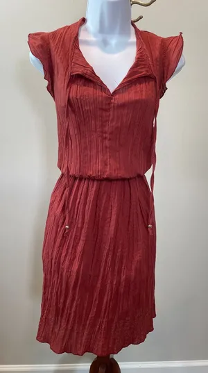 Tash & Sophie Crepe Flutter Sleeve Dress Size M Made in USA thumbnail 1