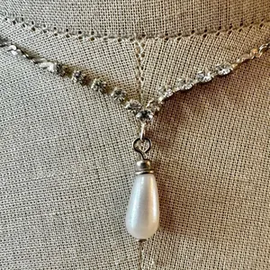 Vintage faux pearl rhinestone V tear drop dangle necklace silver tone thumbnail 2
