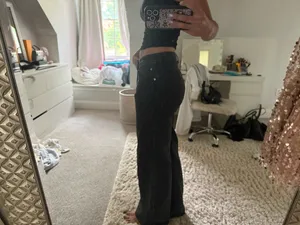 H&M Jeans Mid-Rise Baggy thumbnail 2