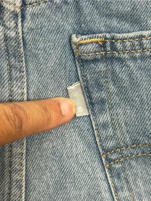 Levi’s SilverTab Mom Shorts W30 Light Wash High Rise Distressed Raw Hem Y2K thumbnail 5
