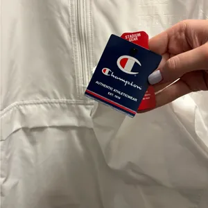 NWT Champion Windbreaker Quarterzip thumbnail 4