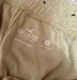 Hollister Terry Outfit Set thumbnail 2