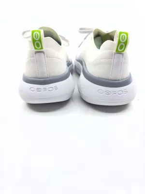 OOFOS OOmy Stride sneakers feature a breathable mesh uppers. Color white SZ 7.5 thumbnail 3
