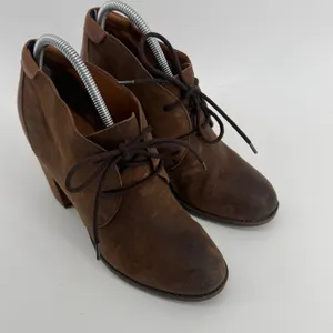 Tommy Hilfiger Duff Brown Suede‎ Leather Lace Up Block Heel Ankle Booties 8.5M thumbnail 2