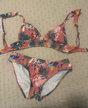 True craft floral coral bikini set thumbnail 1