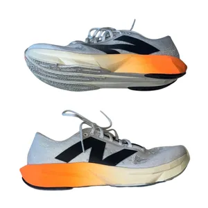 New Balance FuelCell Pvlse v1 Running Shoe Sneaker Hot Mango/White/Angora 8 thumbnail 2