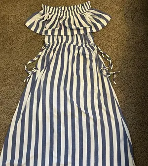 Striped off the shoulder maxi dress Blue thumbnail 1