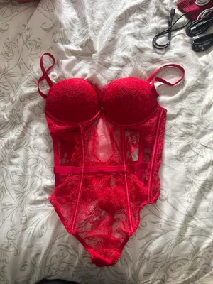 Victoria's Secret Bombshell Lace Teddy thumbnail 3