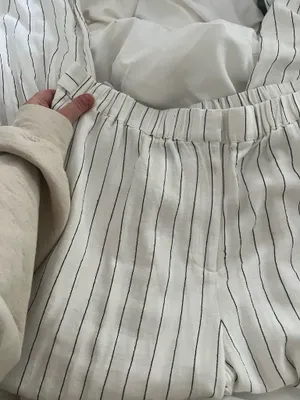 Forever 21 pants thumbnail 3