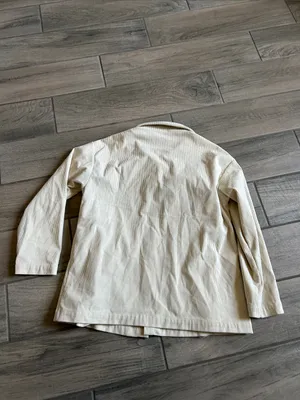 Light Cream Button thumbnail 5