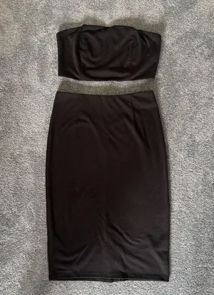 Tobi Black Two-Piece Set thumbnail 1