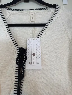 NWT sweater White thumbnail 2