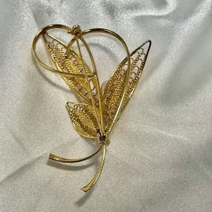 Vintage gold tone faux pearl filagree leaf brooch thumbnail 5