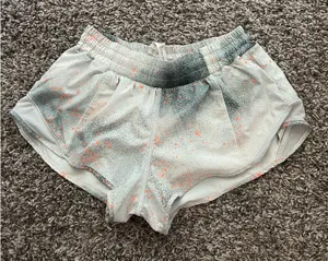 Lululemon LR Hotty Hot Shorts 2.5" Reflective thumbnail 1