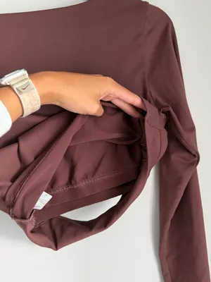 Pink Lily Size Medium Brown Athleisure Athletic Top thumbnail 4