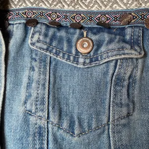 Boom Boom Jeans Womens Size Large Denim Jacket Blue Jean Boho Embroidered Fringe thumbnail 15