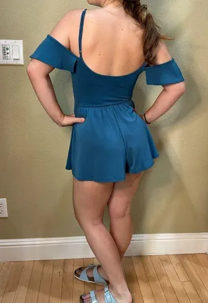 URBAN OUTFITTERS Off Shoulder Teal Ruffle Stretch Shorts Romper - size XS thumbnail 4