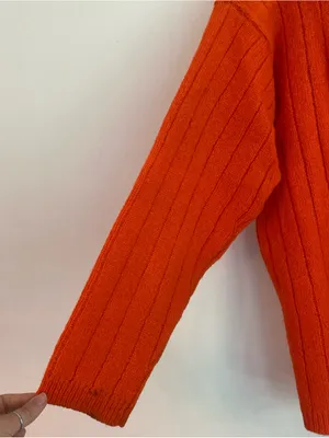 Express Tricot Orange Ribbed V-Neck Sweater 100% Wool Vintage thumbnail 6