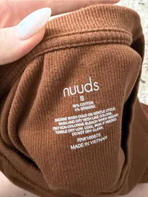 Nuuds Long Sleeve Crewneck Bodysuit Size Small in Chocolate thumbnail 4