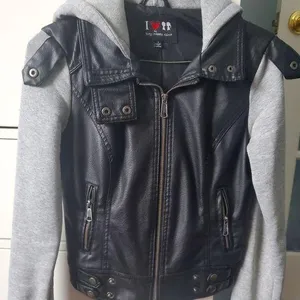 Boy meets girl jacket size small black with gray thumbnail 1