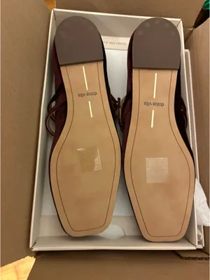 Burgundy Velvet dolce vita Gibsen flats 8.5 thumbnail 2