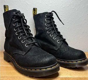 Dr. Martens Pascal 1460 Black Glitter Ray Combat Boots Ladies 7 thumbnail 1