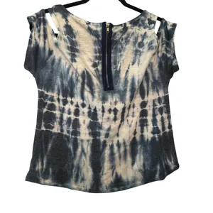 Speechless Tie-Dye Cold Shoulder Top thumbnail 2