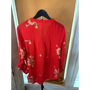 Fig and Flower Floral‎ Embroidered Roll Tab Blouse Top Medium Boho Relaxed Red thumbnail 3
