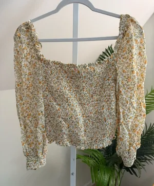 Reformation Pinto top , floral print, square neckline, and smocked bodice Small thumbnail 1
