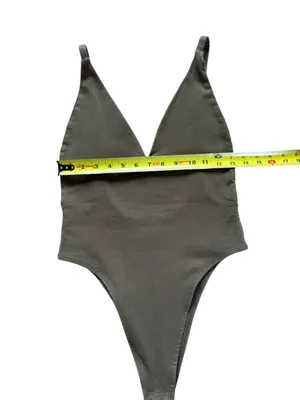TOBI V Neck Scoop Back Olive Green Bodysuit Womens Size Small thumbnail 9