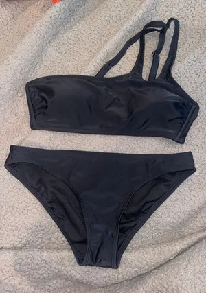 Target Swimsuit thumbnail 1