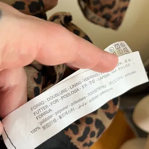 Zara Leopard Print Ruched Wrap Mini Dress M Bodycon Date Night Sexy thumbnail 6