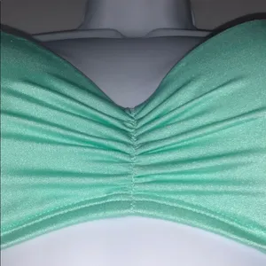 Victoria's‎ Secret Underwire Bandeau Bikini Top thumbnail 3