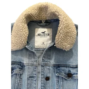 Hollister Women's‎ Blue Denim Jean Jacket Light Wash Size Medium thumbnail 3