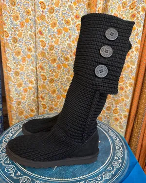 UGG Classic Cardy Knit Boots size 7 thumbnail 1