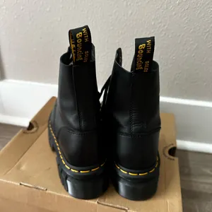 Dr. Martens‎ Audrick 8 Eye Nappa Leather Lace Up Boots 6 NWT thumbnail 6